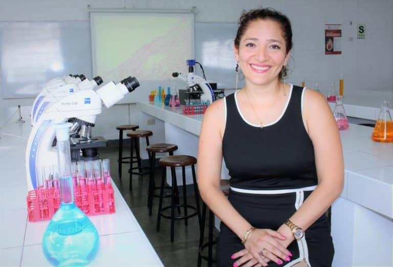 Mg. Evelyn Bardales Guzman