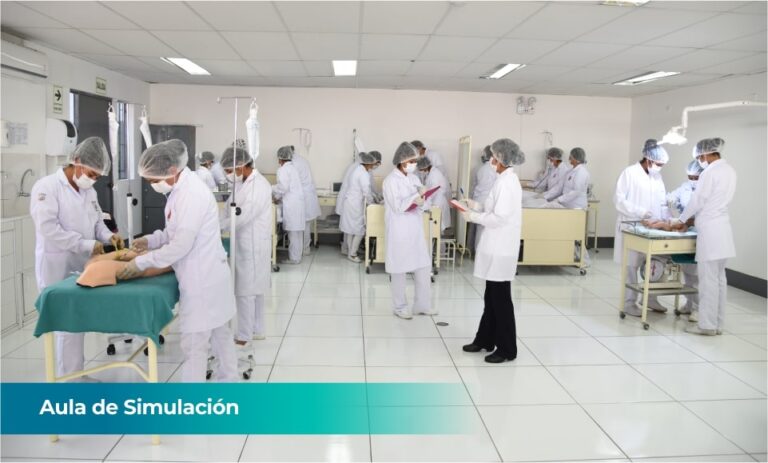 LABORATORIOS - LABORATORIOS - AULA DE SIMULACIÓN_2