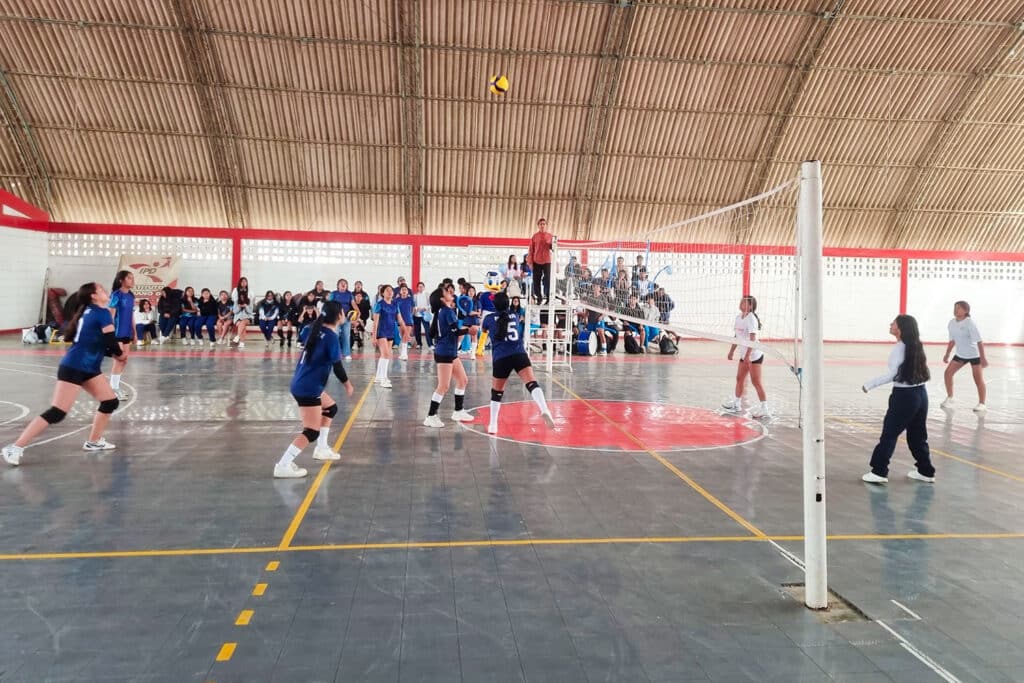 Bienvenida universitaria a través del deporte