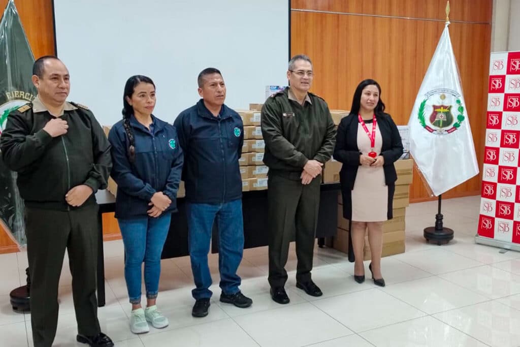 Entrega de bienes UPSJB y COSALE