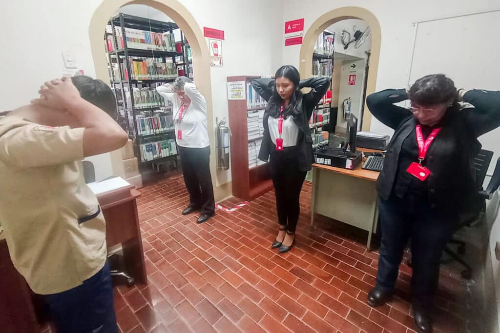 Salud en el trabajo: así se viven las "Pausas Activas" en las sedes de Lima, Ica y Chincha de la UPSJB.