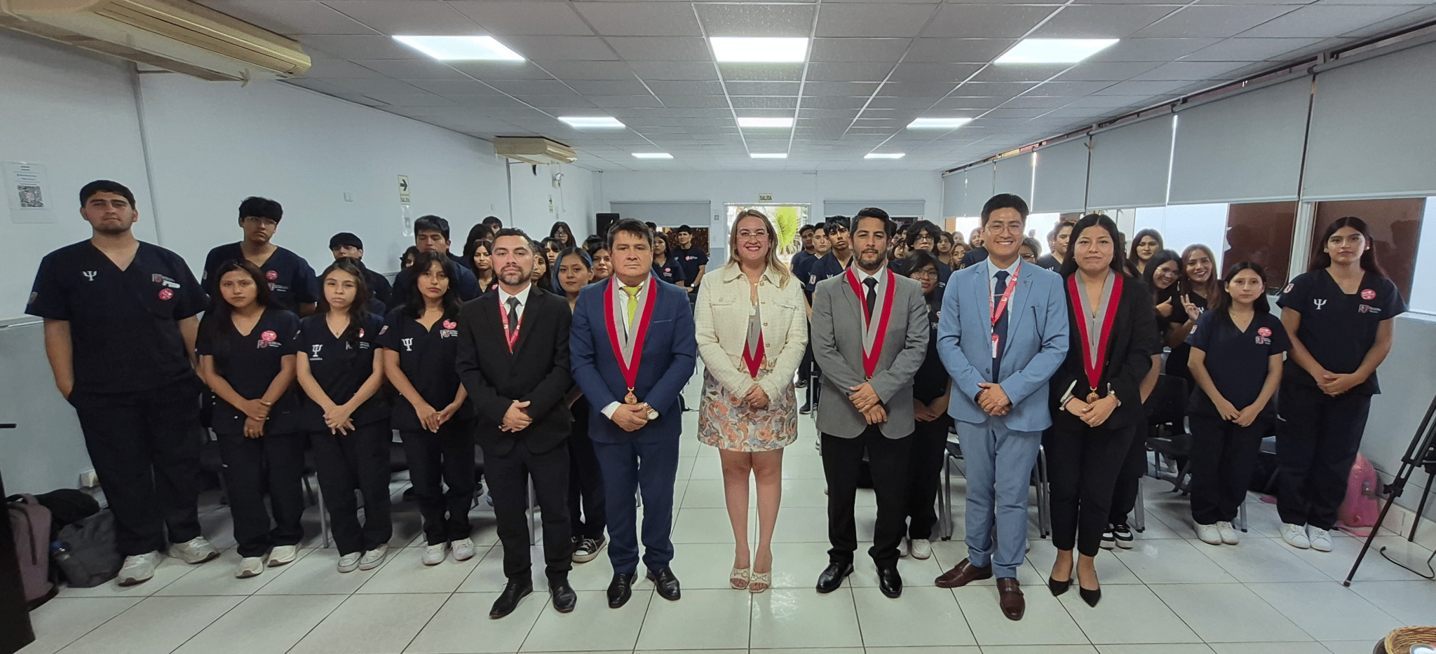 UPSJB ceremonia de pines