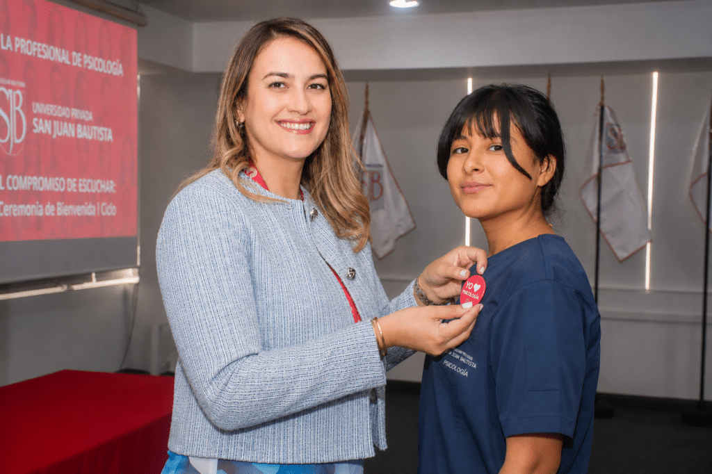 UPSJB fortalece la formación ética con la Ceremonia de Investidura Académica en Psicología 6 Ceremonia de Investidura Académica en Psicología