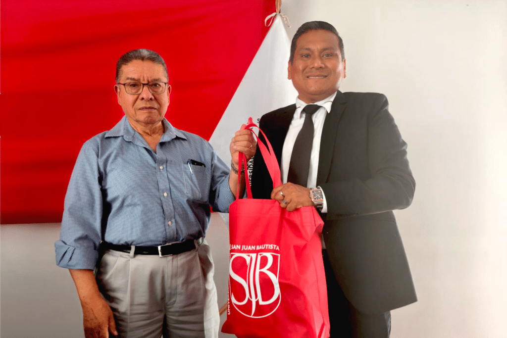 UPSJB y PAMS fortalecen la cooperación entre Perú y Estados Unidos mediante misión médico-educativa en Chincha 2 3