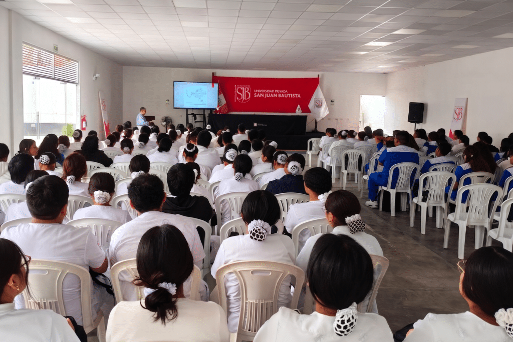 UPSJB y PAMS fortalecen la cooperación entre Perú y Estados Unidos mediante misión médico-educativa en Chincha 1 4
