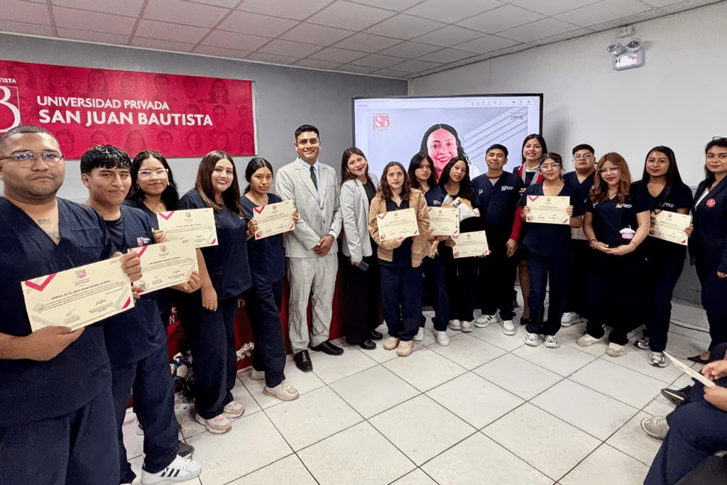 UPSJB reconoce el logro académico de sus estudiantes mediante la Certificación Progresiva 2026-1 en la Filial Ica 4 11