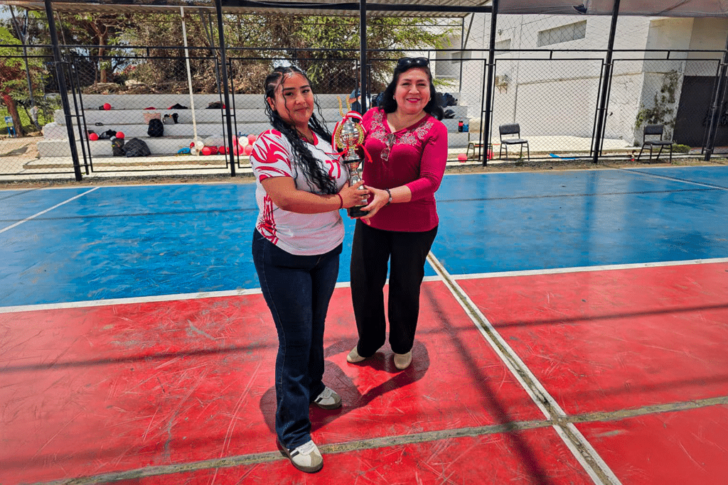UPSJB celebra el Día del Licenciado en Turismo con su I Campeonato Deportivo 3 BLOG 5 CAMPEONATO