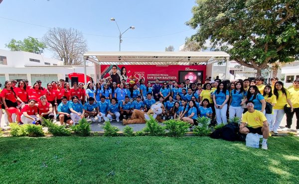 Actividades deportivas, pasacalle y concurso de barras que fortalecieron la integración y el espíritu universitario sanjuanino.