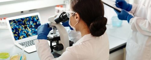 que estudia carrera laboratorio clinico